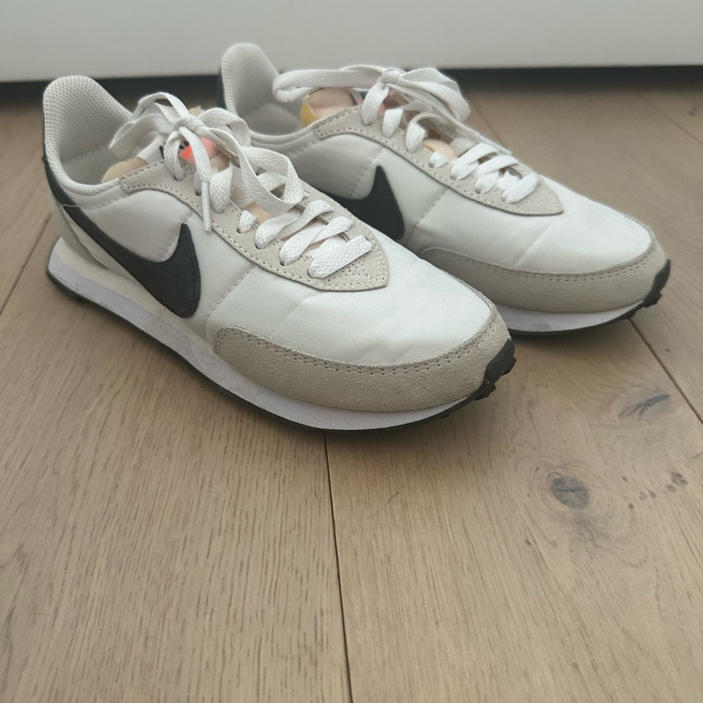 Nike Women’s Waffle Trainer Sneakers